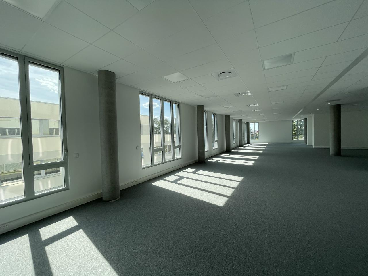 Bureau Saint-Herblain 752m² Location bureau Saint-Herblain Loire-Atlantique OLBUR2113173 9